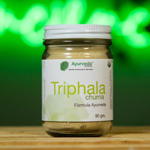 Triphala orgánico en Churna 90 g